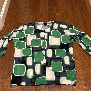 Ladies size XL Ann Taylor 3/4 sleeve blue, green and white design cardigan